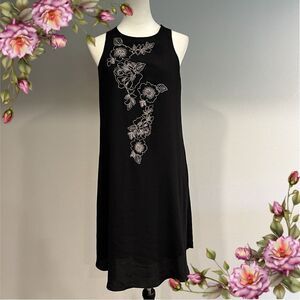 Apt. 9 a-line floral embroidered sleeveless knee length dress size Small